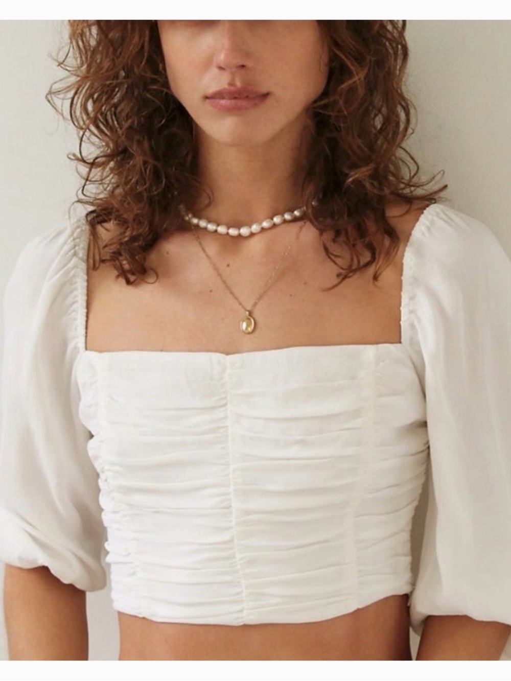 Aritzia White Ruched Square-Neck Crop Top with Puff Sleeves